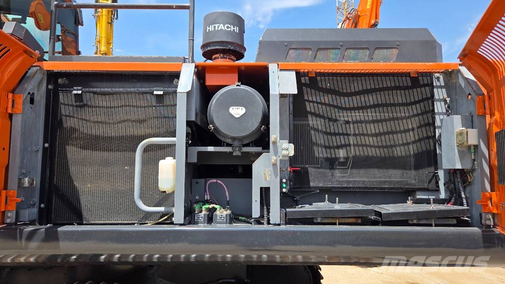 Hitachi ZX 350 LC-6 حفارات زحافة