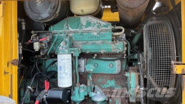 Volvo L 90 C لوادر بعجل