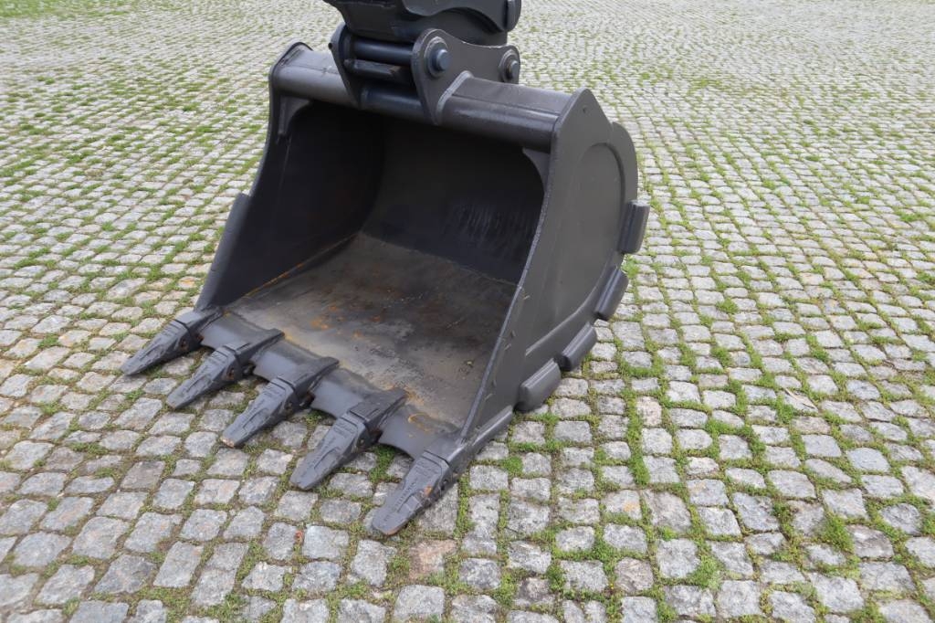 Komatsu PC138US-8 Bageri guseničari