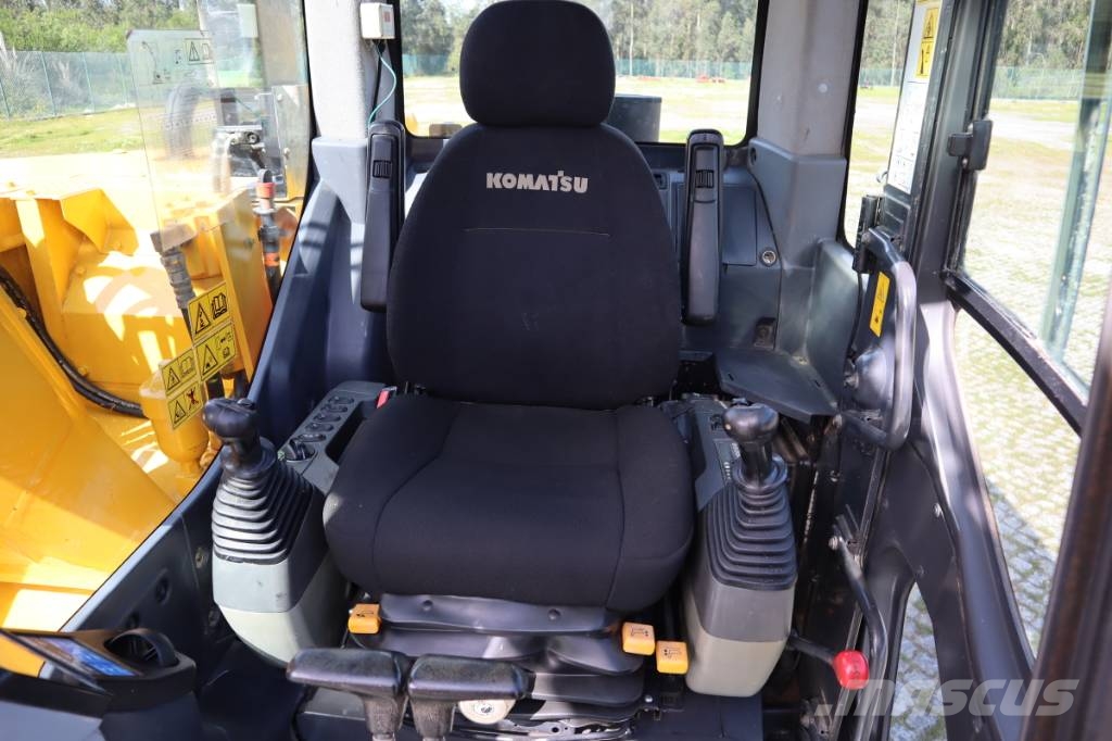 Komatsu PC138US-8 Bageri guseničari
