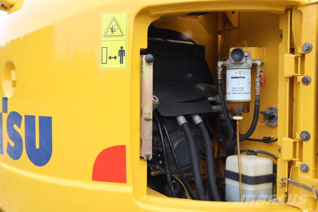 Komatsu PC138US-8 Bageri guseničari