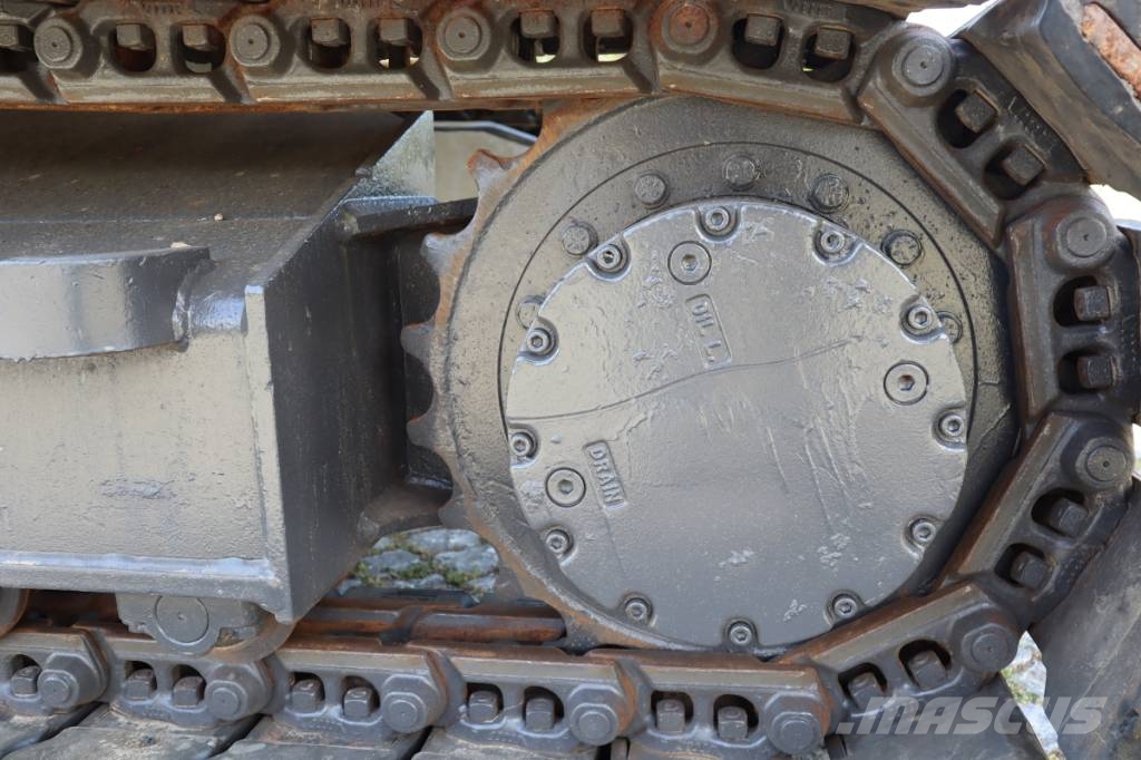 Komatsu PC138US-8 Bageri guseničari