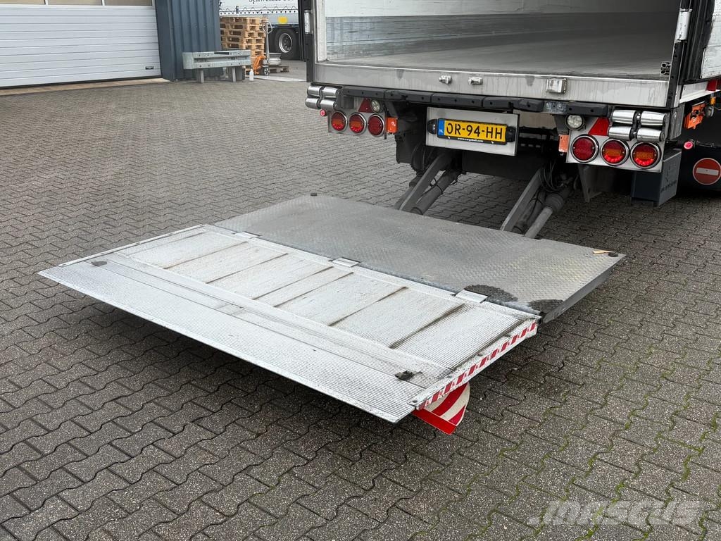 Schmitz Cargobull N/A Thermo King SLXi 300 OV-Laadklep *2.70 H* Lift Kühlauflieger