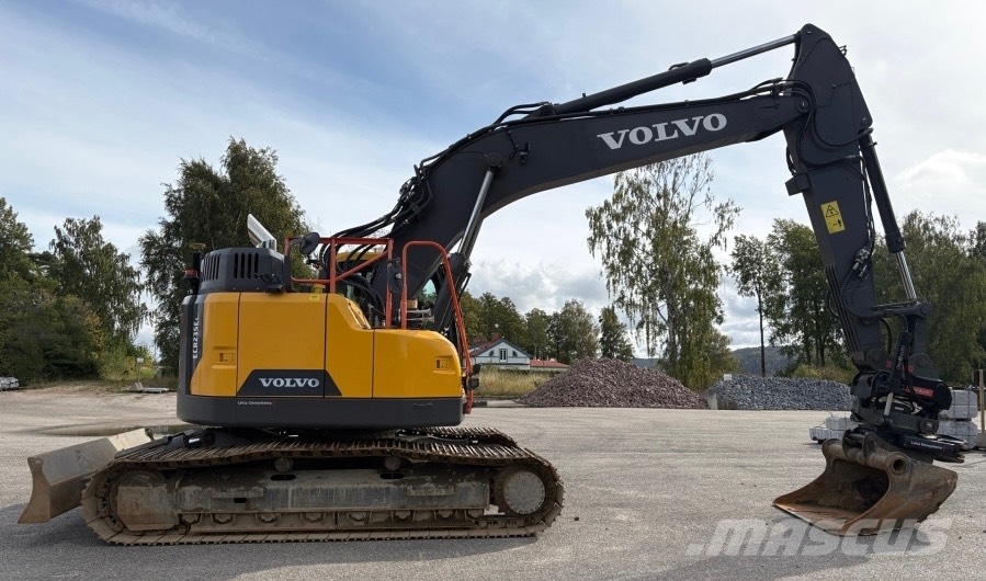 Volvo ECR 235 E / Super varusteet, Tulossa! Crawler excavators