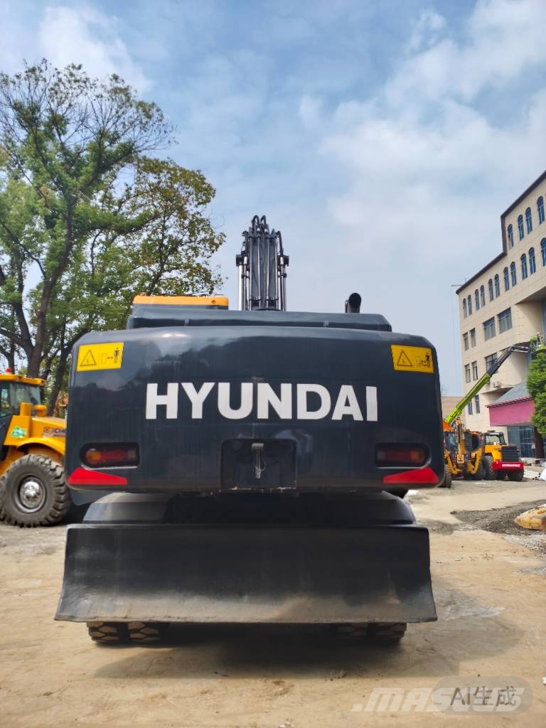 Hyundai 210W-9T Mobilbagger
