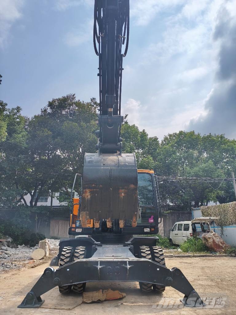 Hyundai 210W-9T Mobilbagger