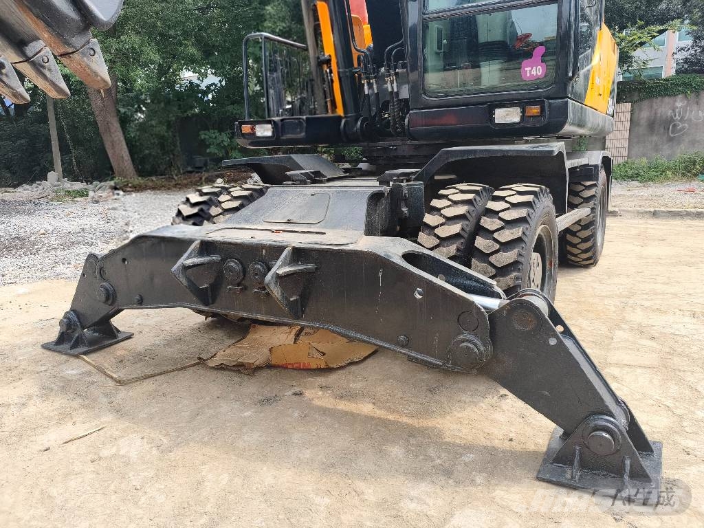 Hyundai 210W-9T Mobilbagger