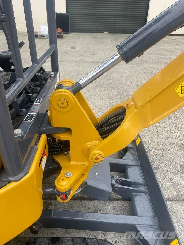 XCMG XE18E Minigraafmachines < 7t