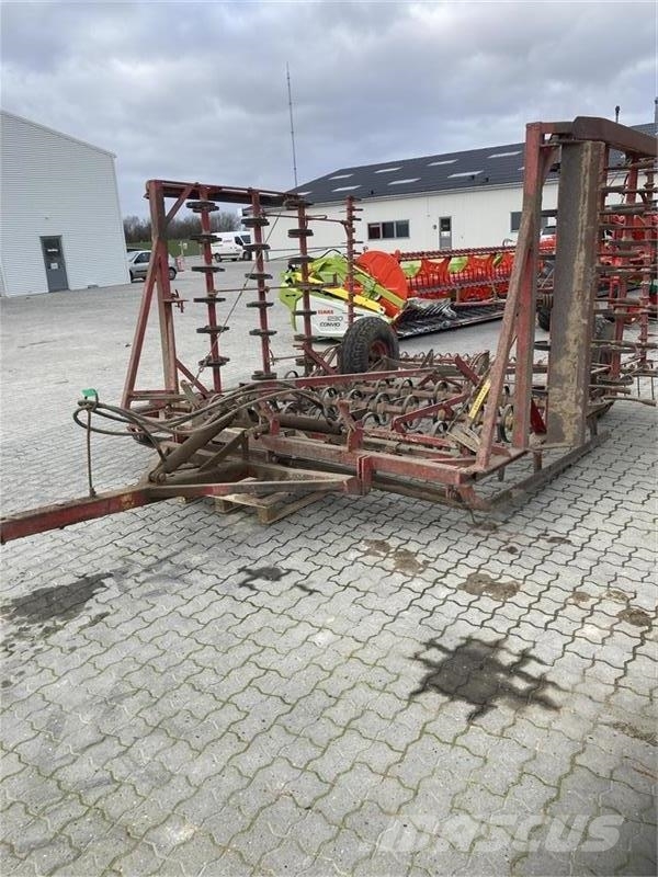 Väderstad 6 meter Kulturharve Grades