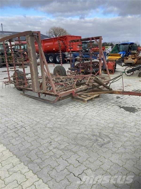 Väderstad 6 meter Kulturharve Grades