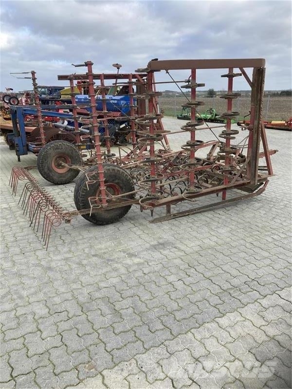 Väderstad 6 meter Kulturharve Grades