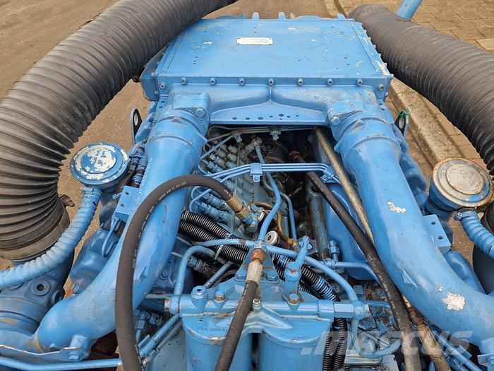 Mercedes-Benz OM444LA Otros componentes
