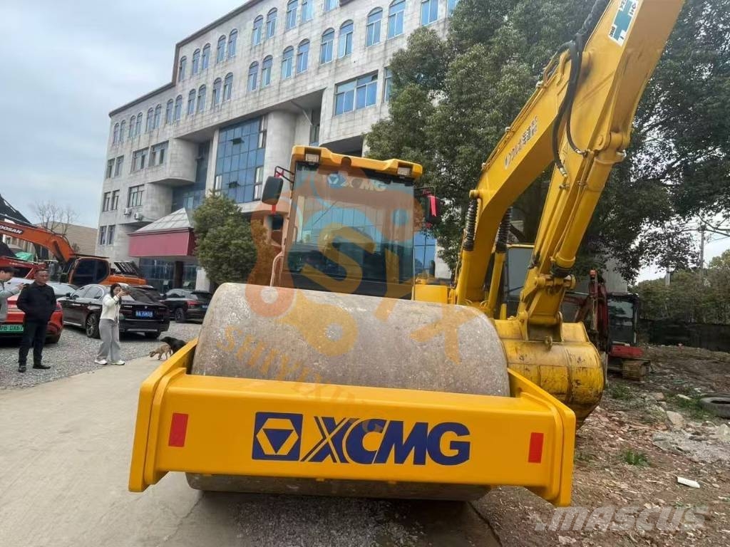 XCMG XS 223 J Enojni valjarji