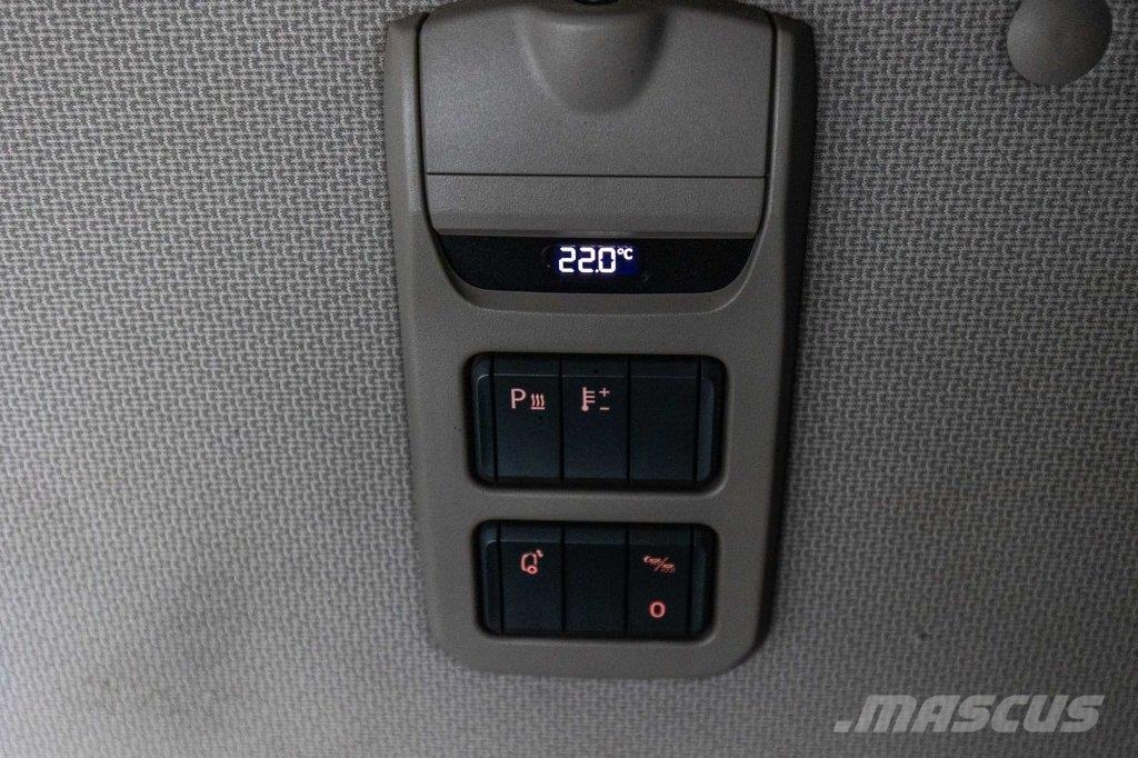 DAF XF 450-6x2 Truck Tractor Units