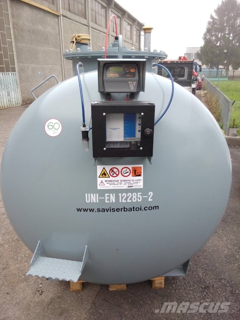 Savi Serbatoi UNI EN 12285-2 stoccaggio diesel doppia parete. Brandstof-en toegevoegde tanks
