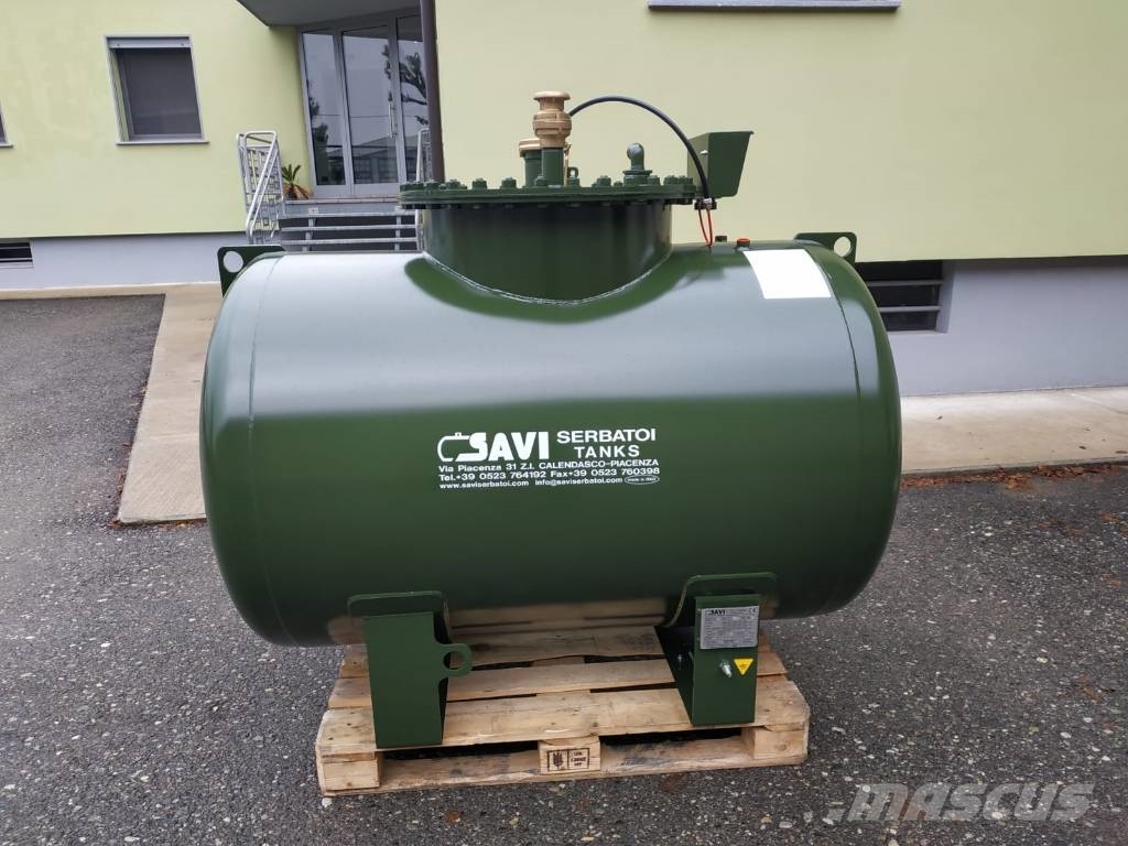 Savi Serbatoi UNI EN 12285-2 stoccaggio diesel doppia parete. Brandstof-en toegevoegde tanks