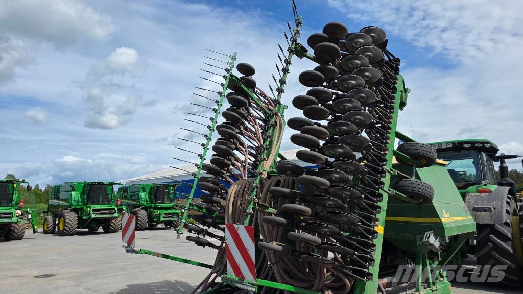 John Deere 740 A Mechanické sejačky