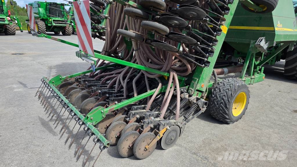 John Deere 740 A Mechanické sejačky