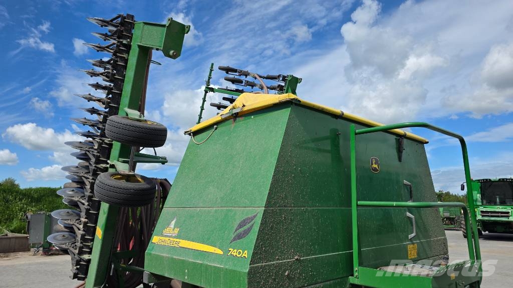 John Deere 740 A Mechanické sejačky