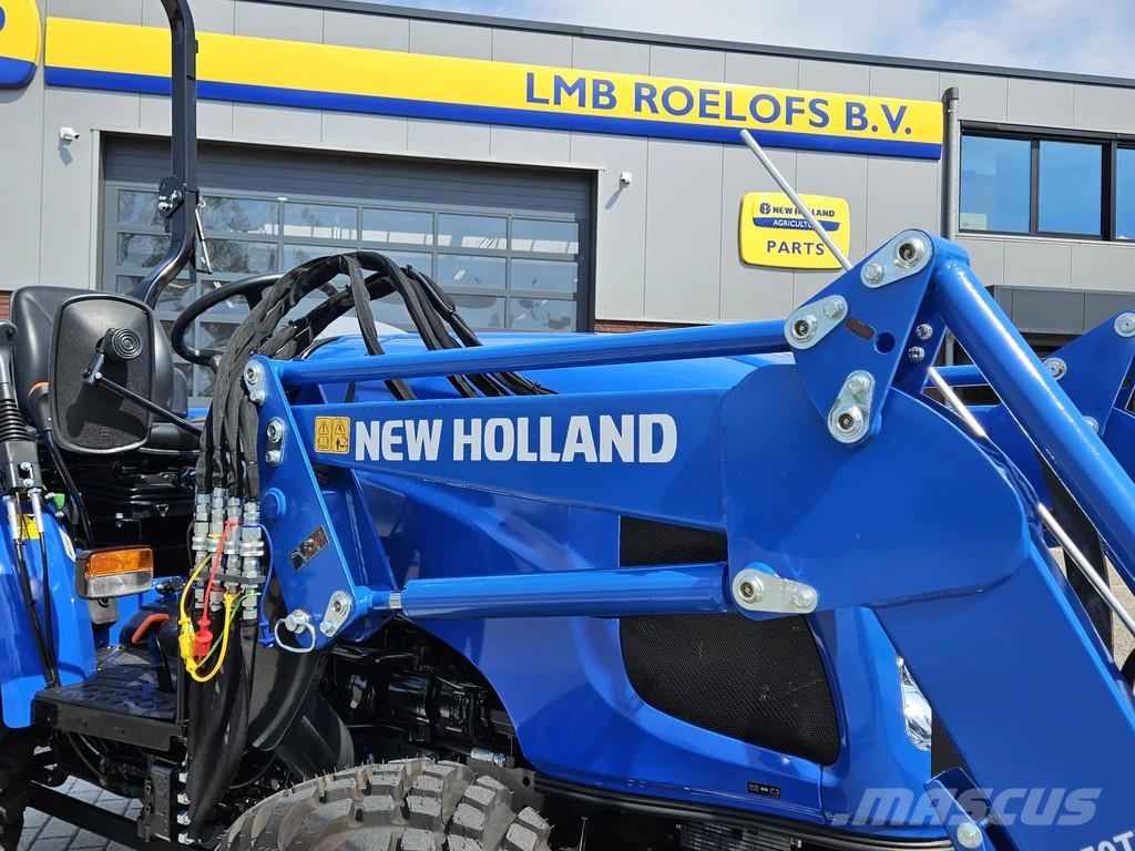 New Holland Boomer 55 HST met voorlader en Kemp balenprikker Kompakttraktorid