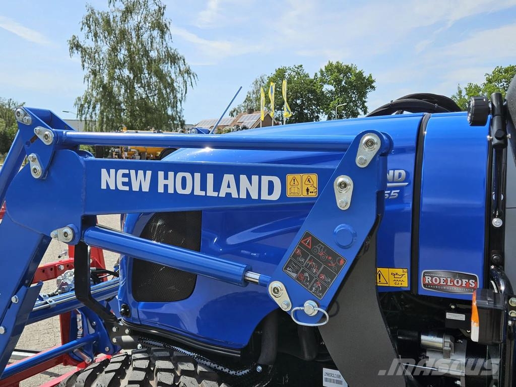 New Holland Boomer 55 HST met voorlader en Kemp balenprikker Kompakttraktorid