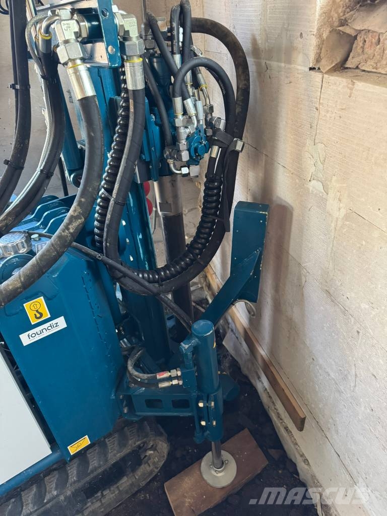 Beretta T21E micropiling drilling machine Wiertnica kotwiczna