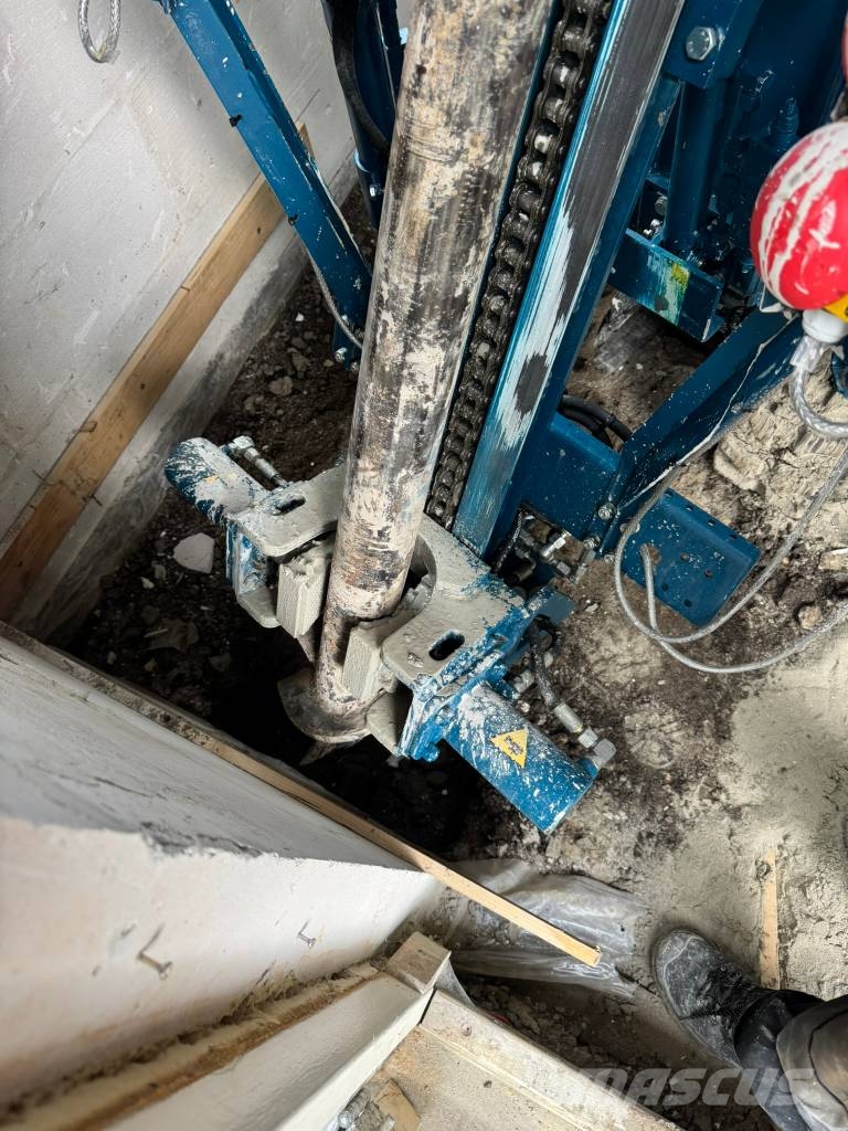 Beretta T21E micropiling drilling machine Wiertnica kotwiczna