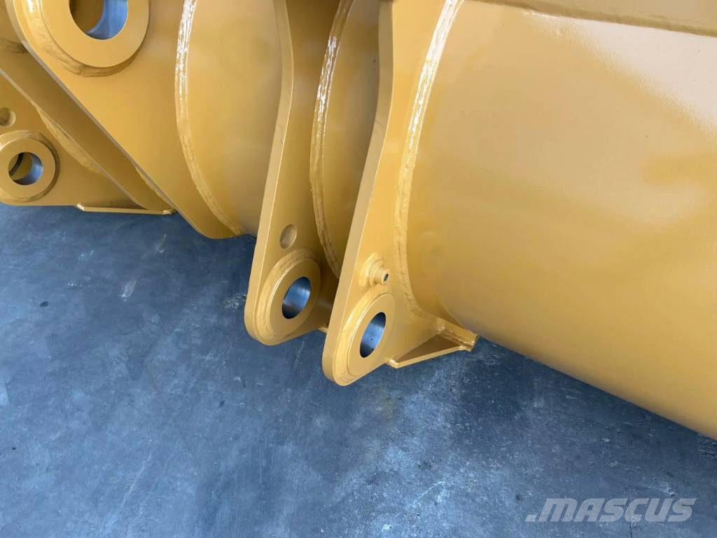 CAT 938 挖斗