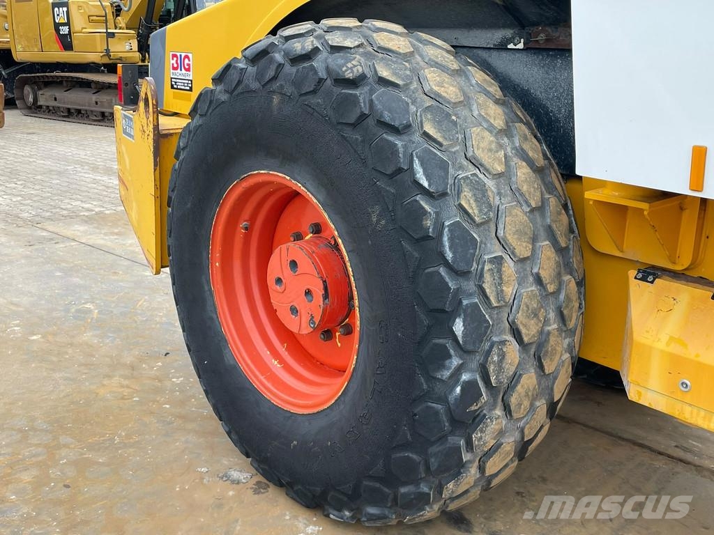 Dynapac CA302D Ühe trumliga rullid