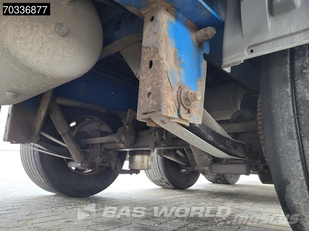 Krone SD Mega Semi-trailer med Gardinsider