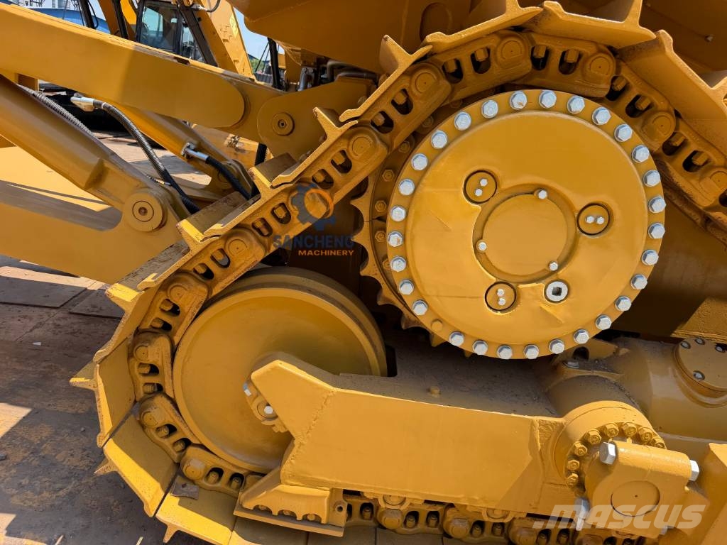 CAT D 8 R ブルドーザー