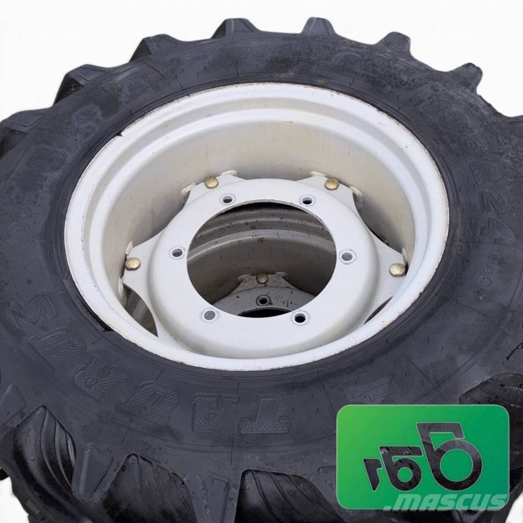 Landini MCCORMICK R24 Wheel, Rim, and Tire 13.6 R24 Ruedas