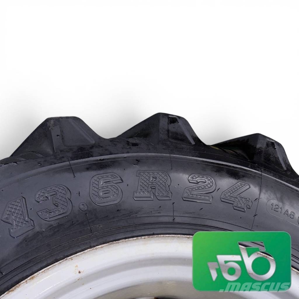 Landini MCCORMICK R24 Wheel, Rim, and Tire 13.6 R24 Ruedas