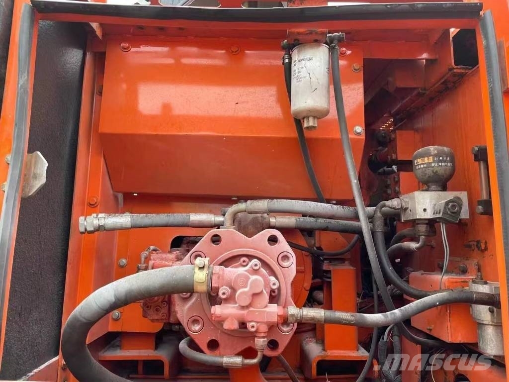 Doosan 220-7 Excavadoras sobre orugas