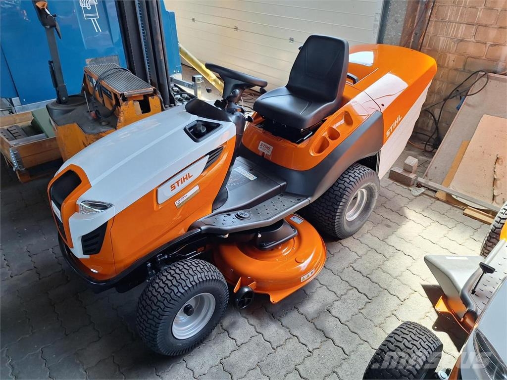 Stihl RT 6127 ZL Pealseistavad niidukid