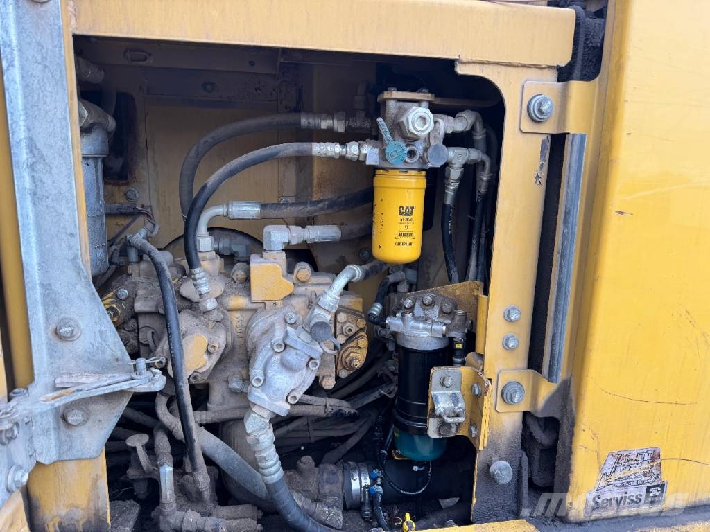 CAT 312 FL Roomikekskavaatorid