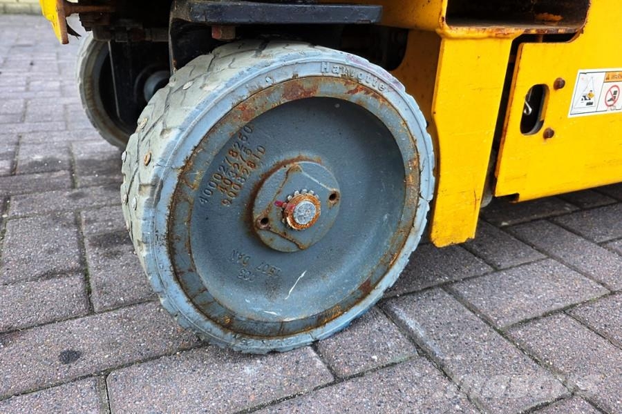 Haulotte Optimum 8 Electric, 7.77m Working Height, 230kg Ca Schaarhoogwerkers