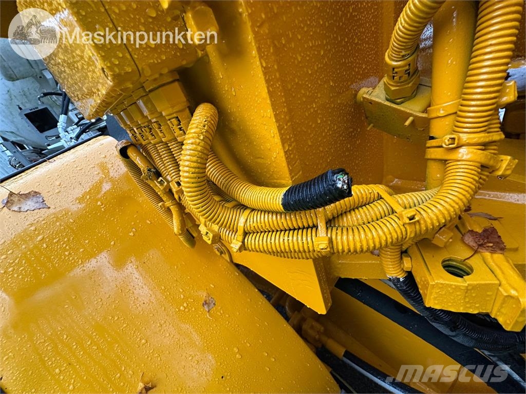 Volvo L70F Riteņu buldozeri