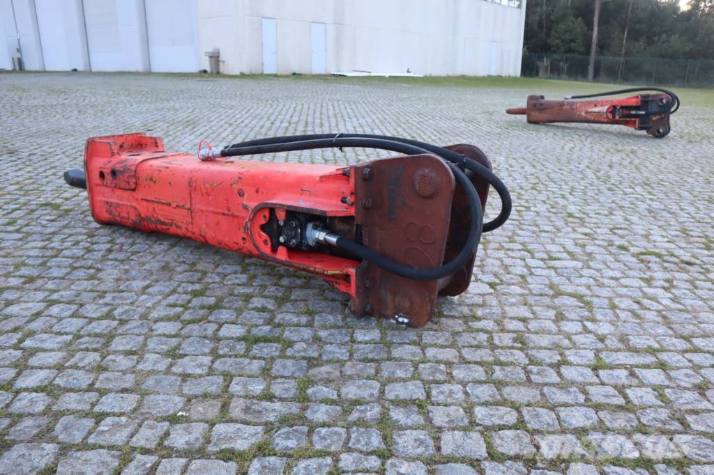 Rammer E68 1710 kg 21–32 t Hammer / Brecher