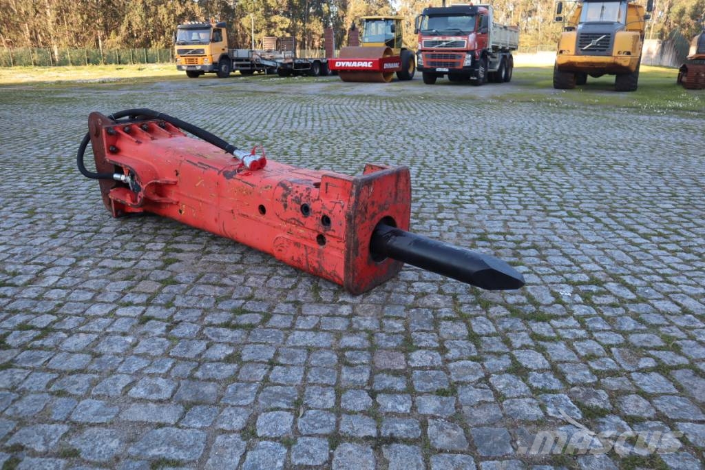 Rammer E68 1710 kg 21–32 t Hammer / Brecher