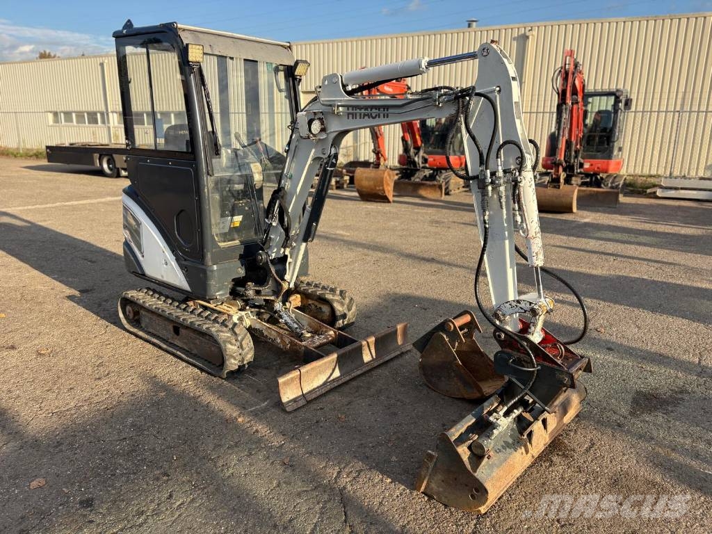 Hitachi ZX 18-3 CLR Mini bagri <7t
