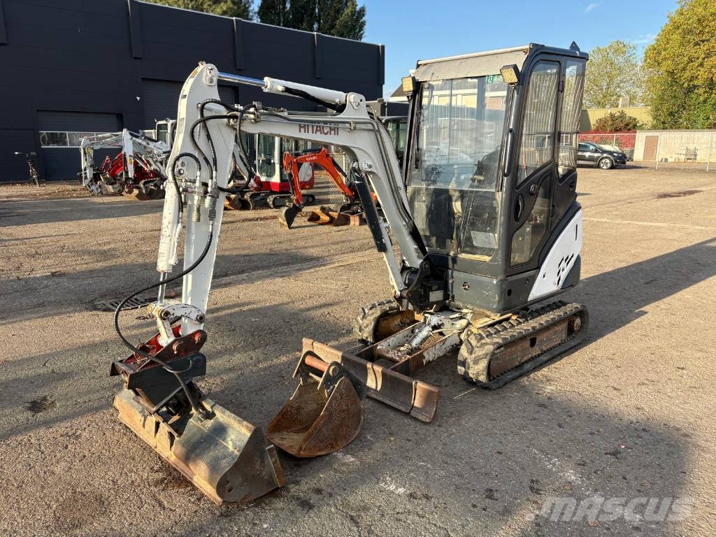 Hitachi ZX 18-3 CLR Mini bagri <7t
