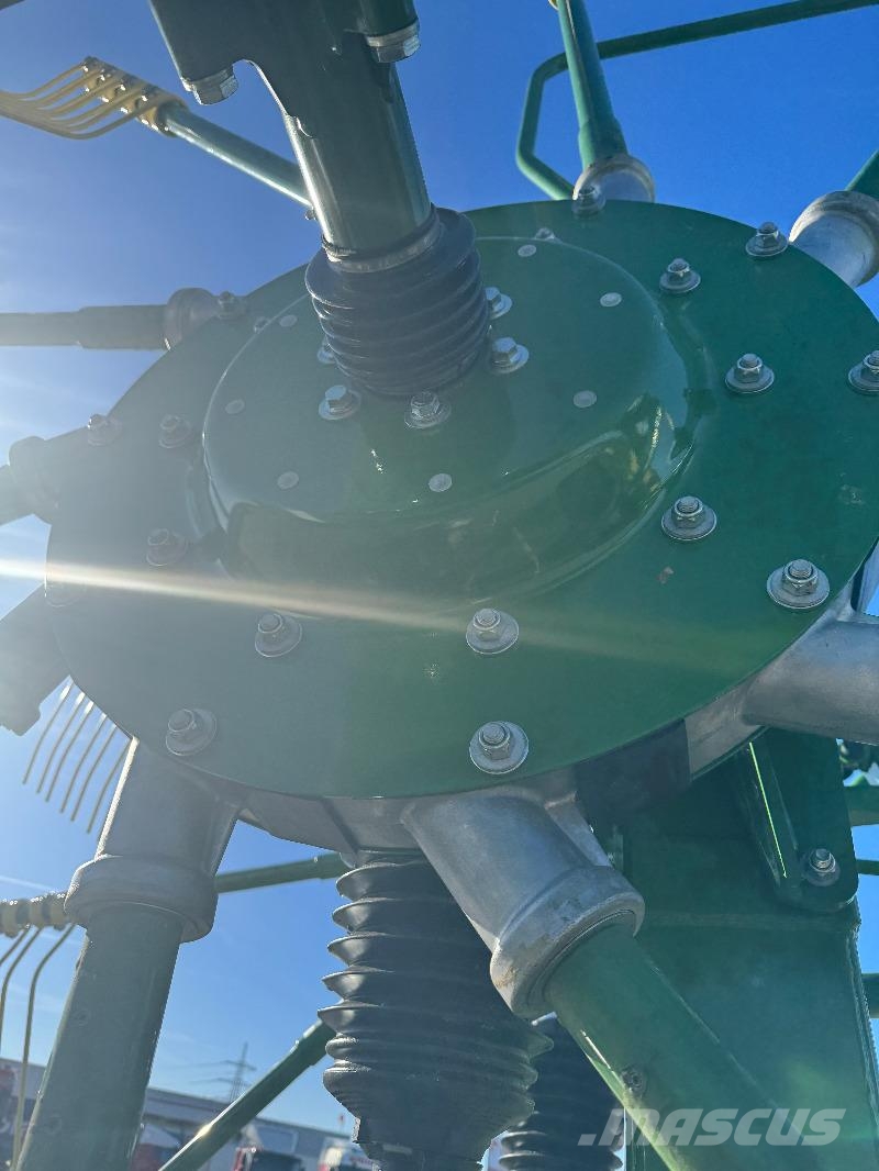 Krone SWADRO TC 680 Kendi yürür saman makinaları