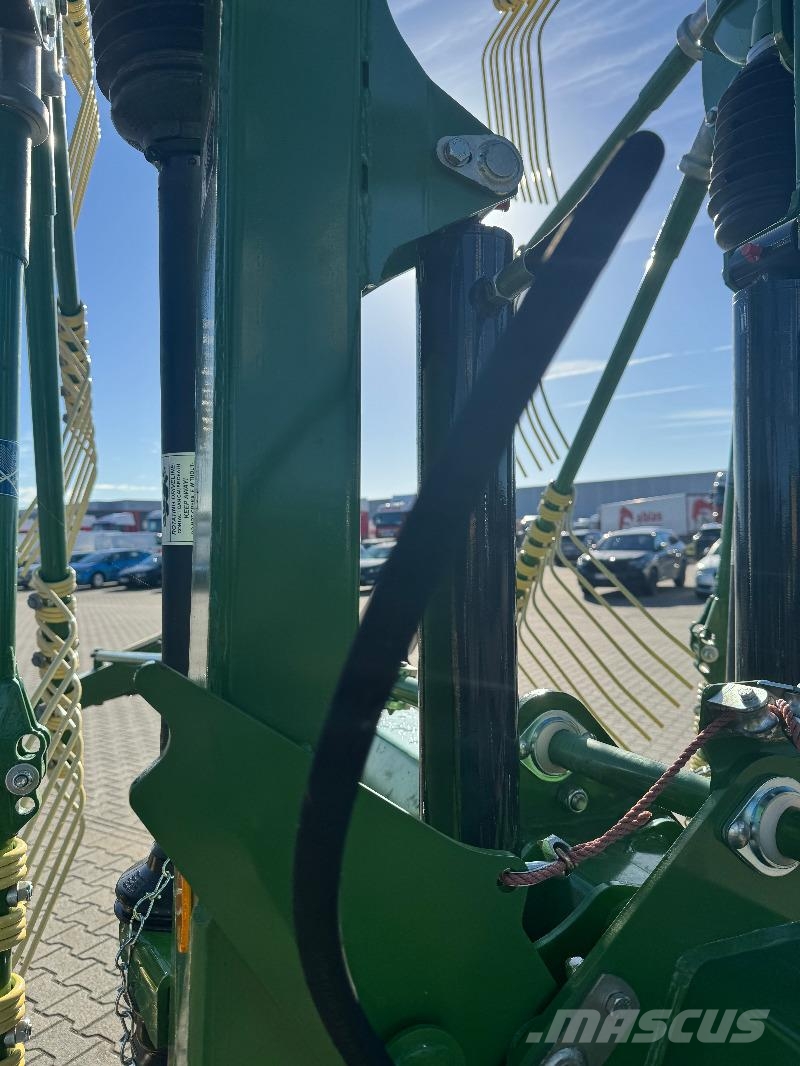 Krone SWADRO TC 680 Kendi yürür saman makinaları