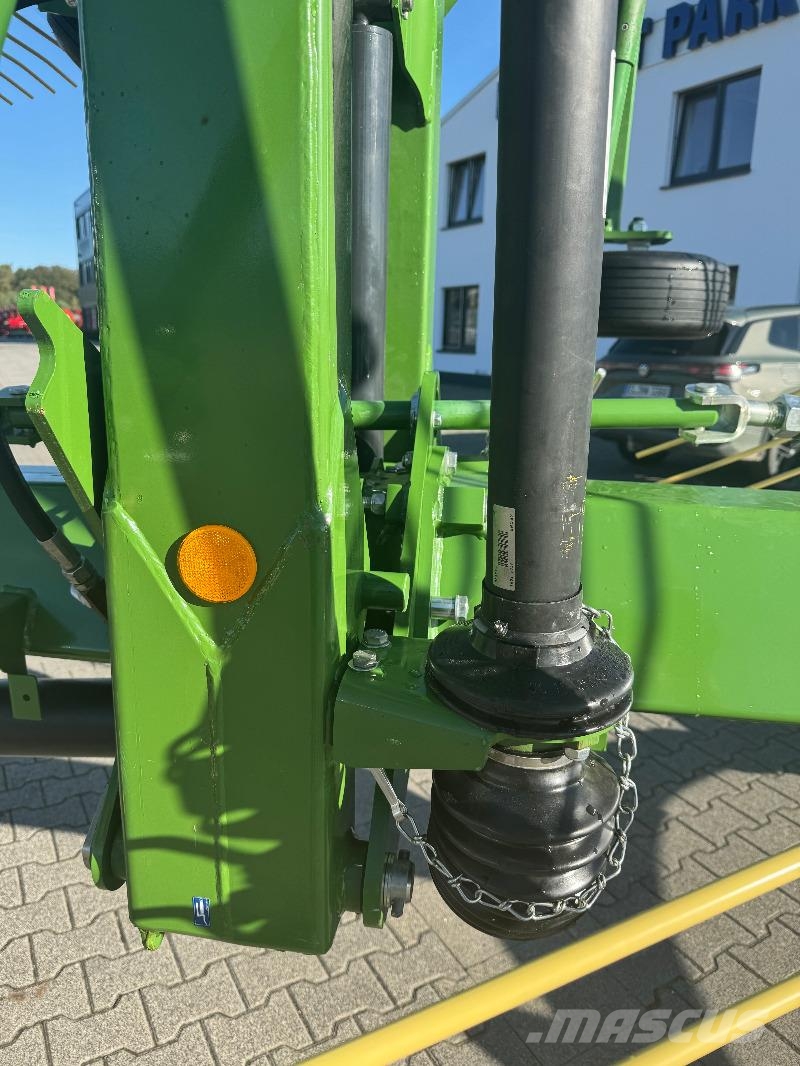 Krone SWADRO TC 680 Kendi yürür saman makinaları