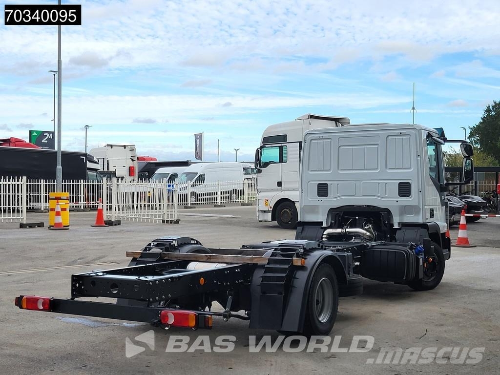 Iveco Eurocargo 80E21 4X2 NEW! 8 tons chassis 4200mm whe Raamautod