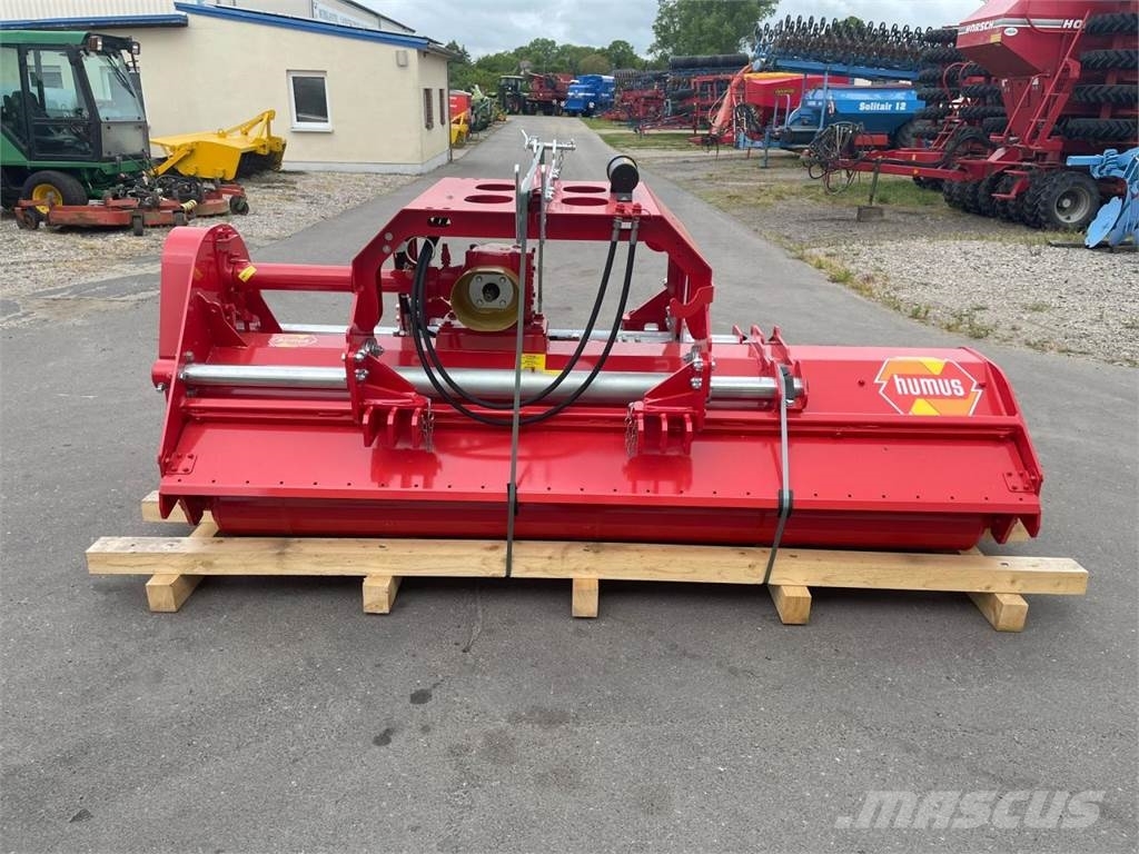 Humus PMF 260 Kosilice za livade