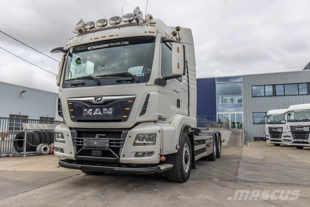 MAN TGS 26.460 BL-6x4H Vrachtwagen met containersysteem