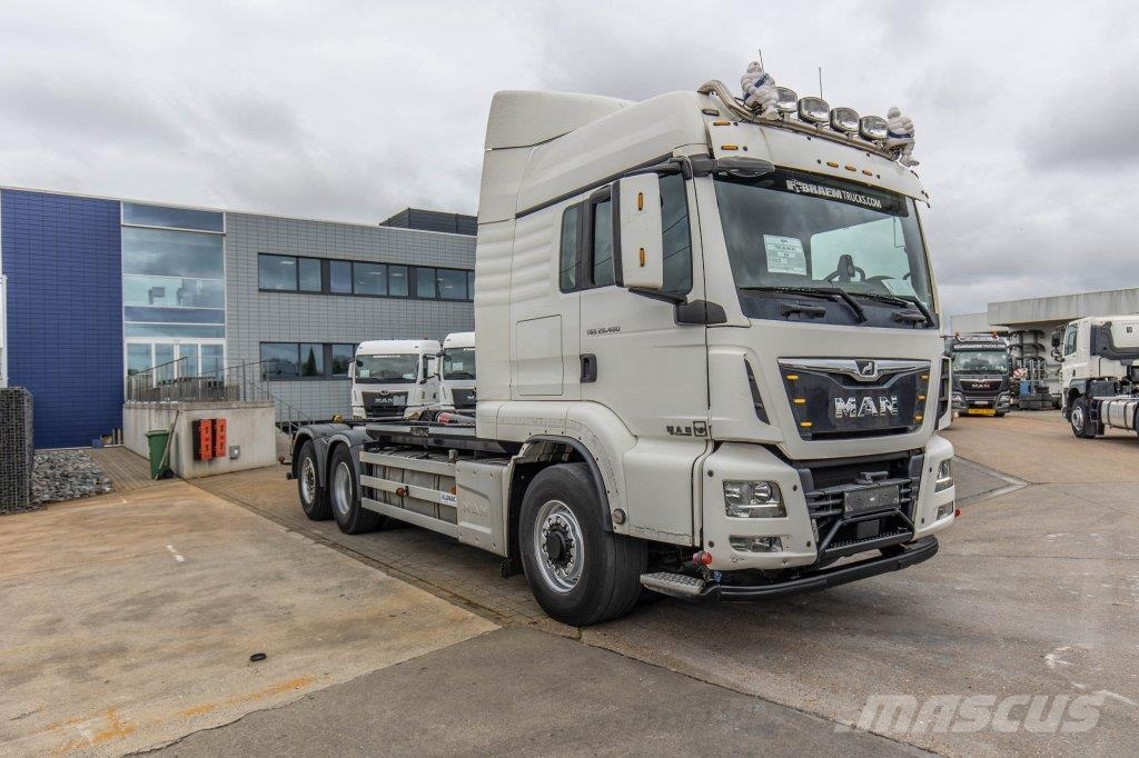 MAN TGS 26.460 BL-6x4H Vrachtwagen met containersysteem