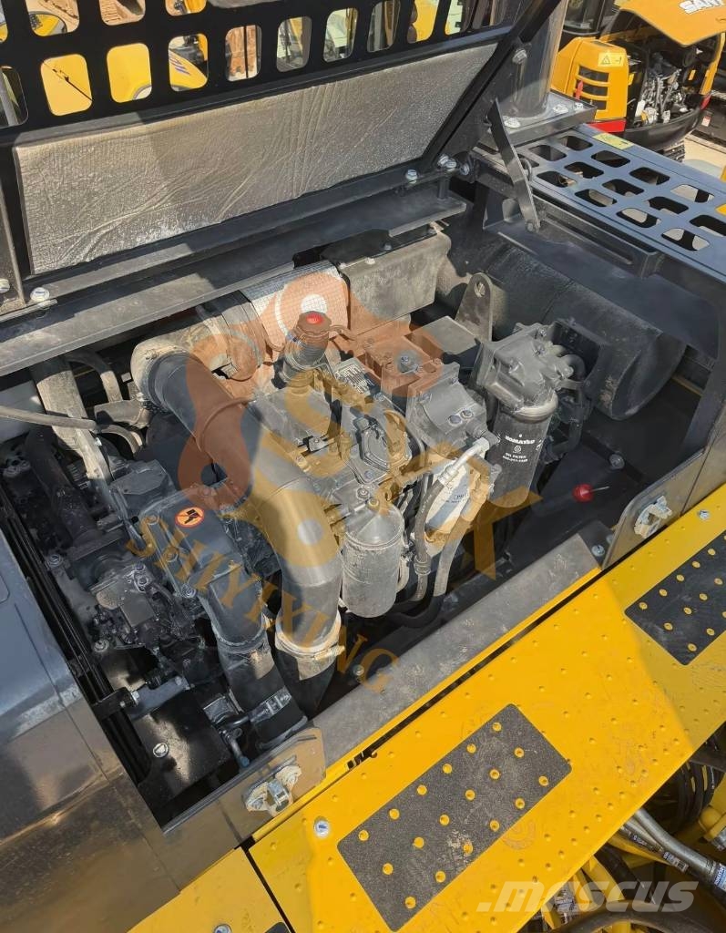 Komatsu PC 450 LC-8 Raupenbagger